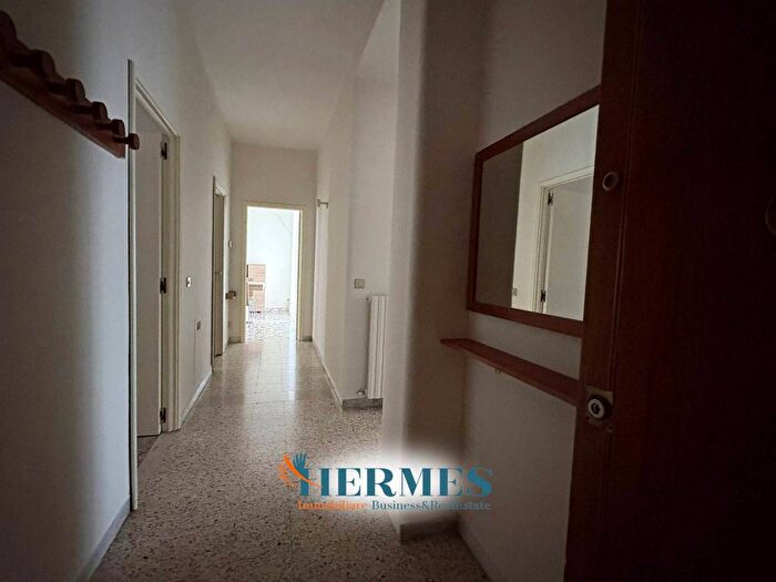 Appartamento con 6 locali in affitto in Traversa Cavallerizza, Nicastro Sambiase, Lamezia Terme