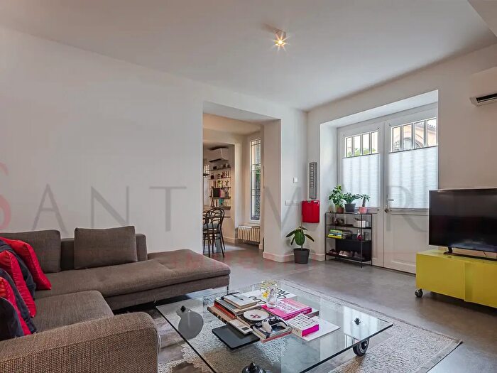 Appartamento trilocale in vendita in Piazza Ventiquattro Maggio, Milano