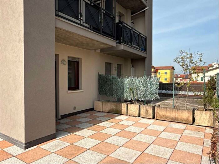 Appartamento bilocale in affitto in Via Tiepolo, Centro, Sovizzo