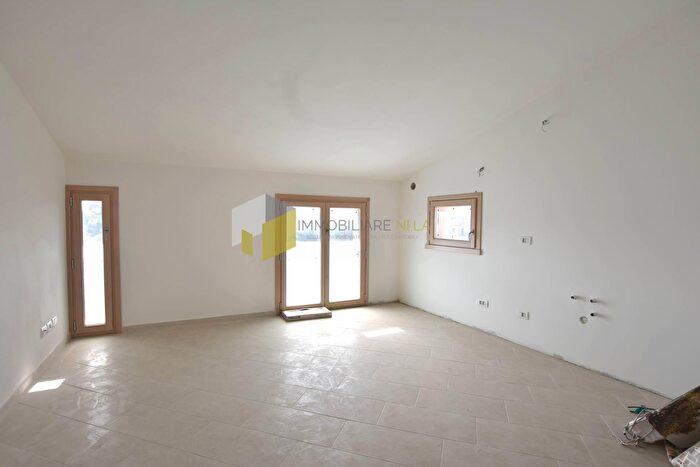 Appartamento trilocale in vendita in delle Agavi, Pisa