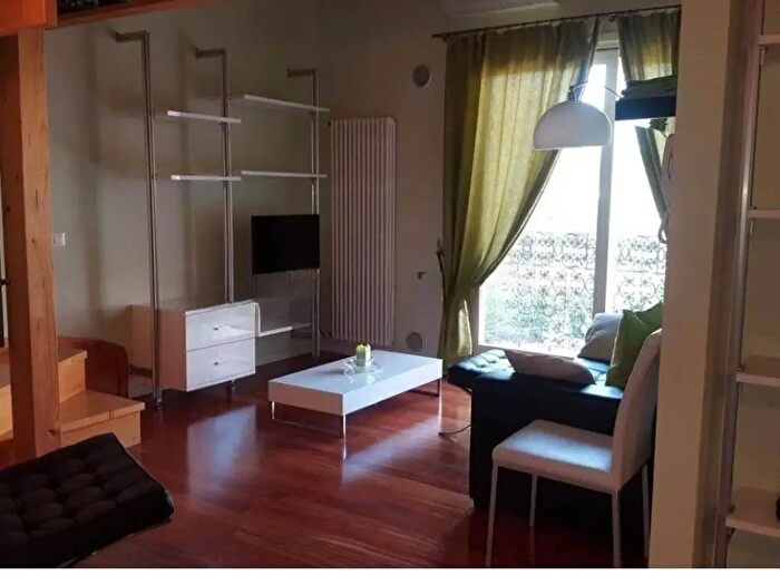 Appartamento trilocale in vendita in Desenzano Del Garda