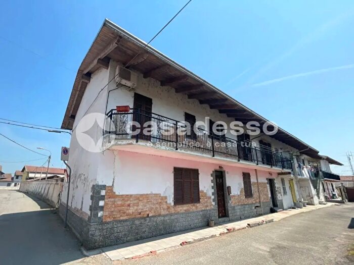 Casa con 7 locali in vendita in Via Antonio Biginelli, Ronsecco