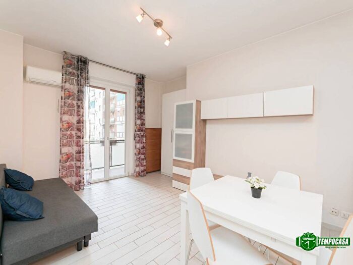 Appartamento bilocale in affitto in Via Lanfranco della Pila, Niguarda, Milano