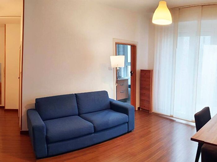 Appartamento bilocale in affitto in Cadore, Milano