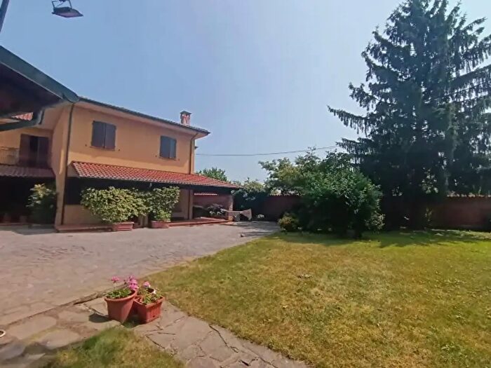 Casa con 5 locali in vendita in Via Roma, Sant'Angelo Lomellina