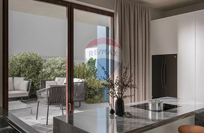 Appartamento quadrilocale in vendita in Via Principe di Piemonte, Casoria