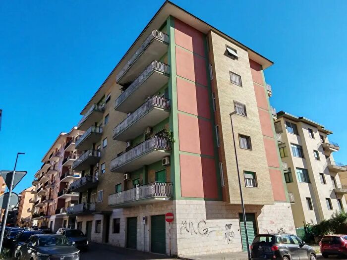 Appartamento con 5 locali in vendita in Via Toma Gioacchino, Benevento