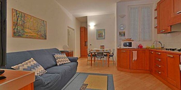 Appartamento trilocale in affitto in Via Ciarli, Centro, Varazze