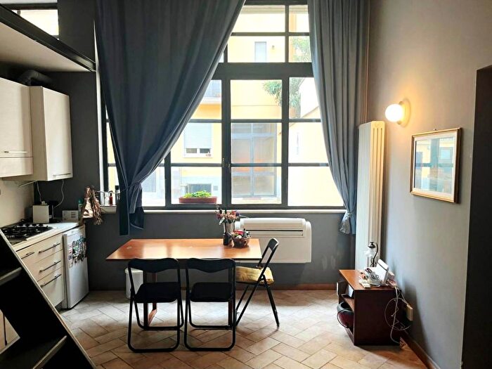 Appartamento bilocale in affitto in Via Eugenio Villoresi, Navigli Darsena, Milano