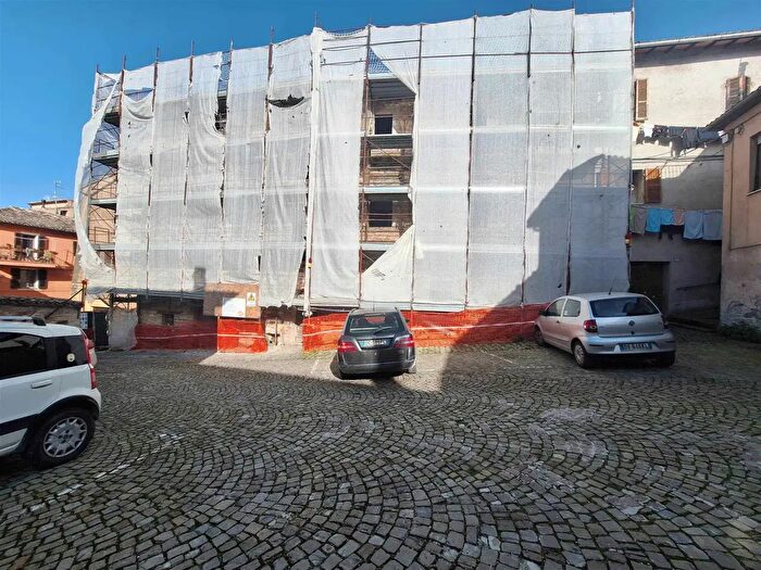 Appartamento con 6 locali in vendita in San Severino Marche