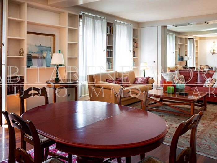 Appartamento con 5 locali in affitto in Piazze Duomo, Padova