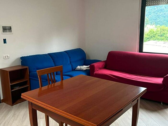 Appartamento bilocale in affitto in Via Gino Grassi, Lipomo