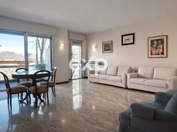 Appartamento con 7 locali in vendita in Venezia