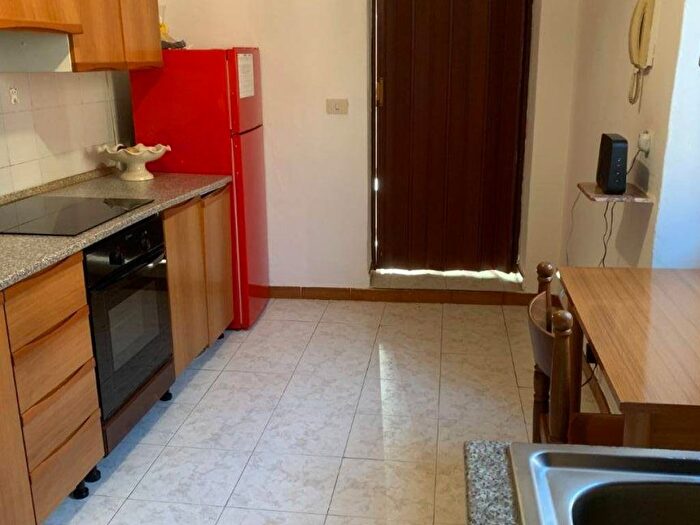 Appartamento bilocale in affitto in Via Enrico Butti, Centro, Viggiù