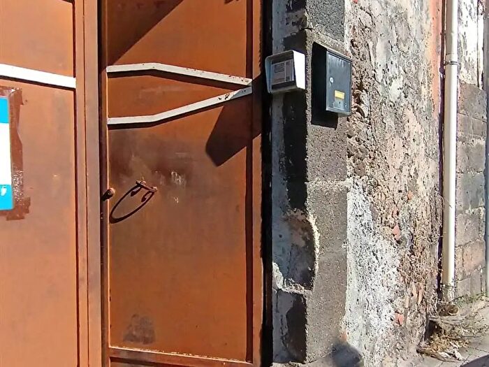 Casa quadrilocale in vendita in Via Ospedale, Aci Catena