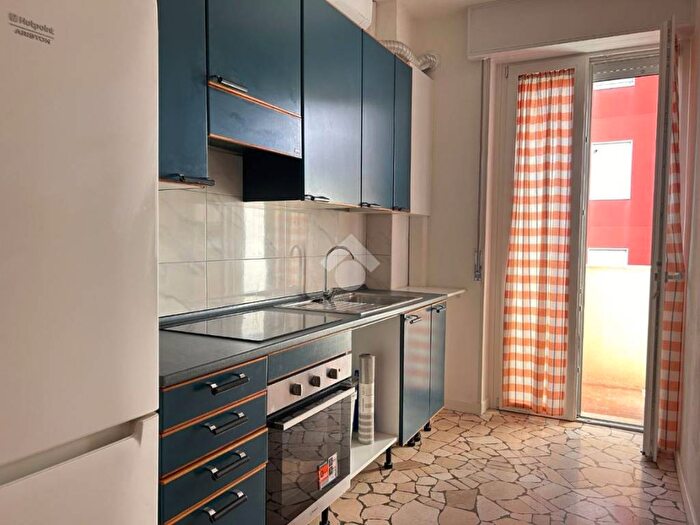 Appartamento bilocale in affitto in Via Giambellino, Giambellino, Milano