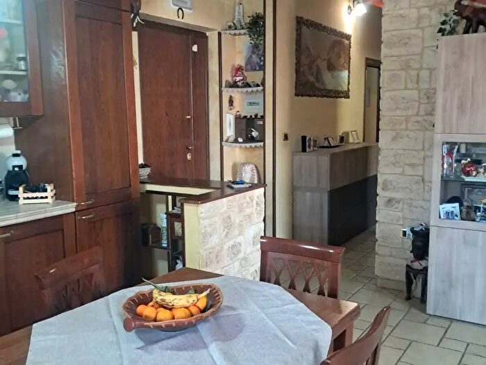 Appartamento quadrilocale in vendita in Via Vittorio Veneto, Bellizzi