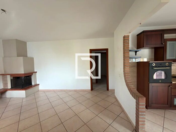 Appartamento trilocale in vendita in Via Cavo d'Orzo, Ravenna