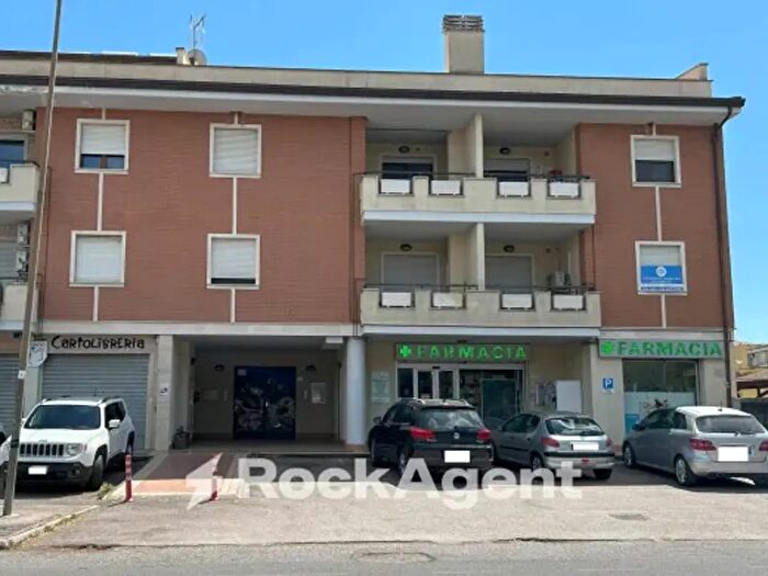 Appartamento bilocale in vendita in Via del Crocifisso, Latina