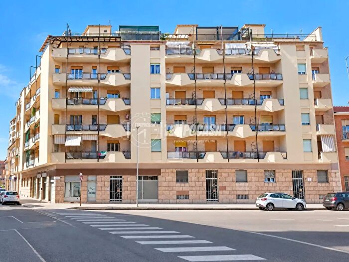 Appartamento trilocale in vendita in Via Mario Crimi, Torino