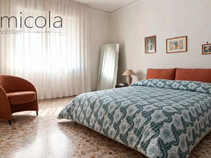 Appartamento quadrilocale in vendita in Portici