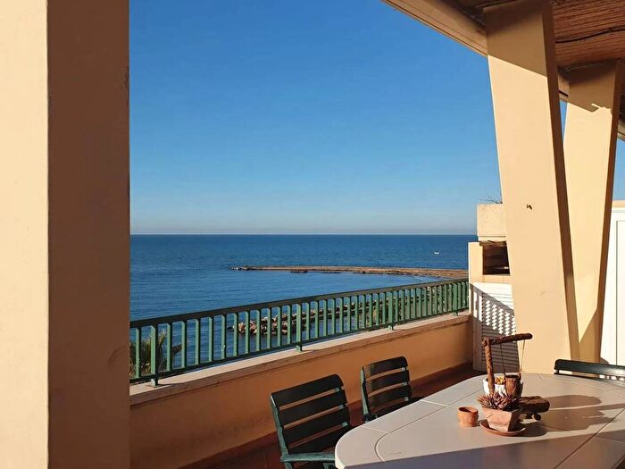 Appartamento trilocale in affitto in Riviera Vittorio Mallozzi, Centro Storico, Anzio