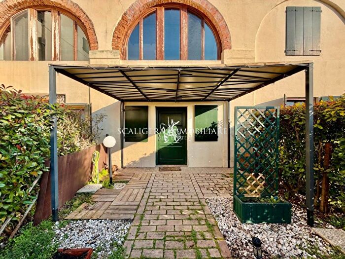 Appartamento bilocale in affitto in Via Linale, Belfiore