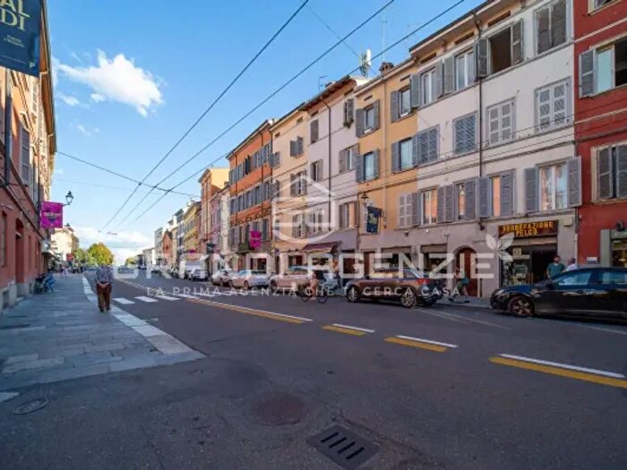 Appartamento bilocale in vendita in Strada della Repubblica, Parma