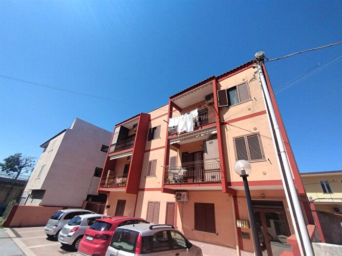 Appartamento trilocale in vendita in Via Baronia, Villafranca Tirrena