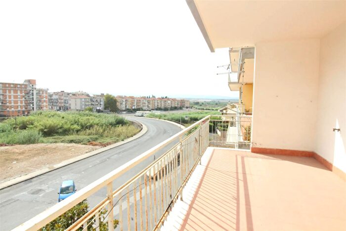 Appartamento quadrilocale in vendita in Via Cerere Lentini, Lentini