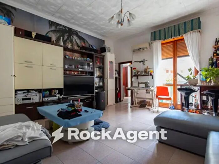 Appartamento trilocale in vendita in Vico III Gradoni Porta Marina, Catanzaro