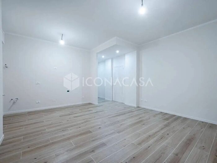 Appartamento bilocale in vendita in Via Bernardino Telesio, Bologna