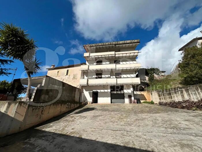 Casa con 7 locali in vendita in Via San Picozzo, Gioia Sannitica