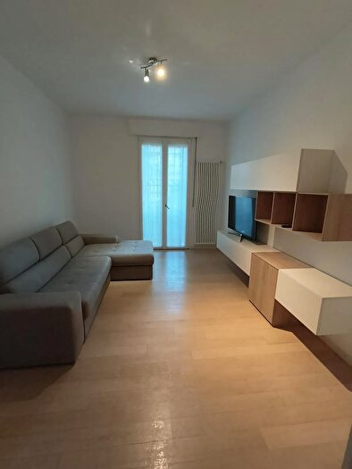 Appartamento trilocale in affitto in Via Giacomo Filippo Novaro, Bologna