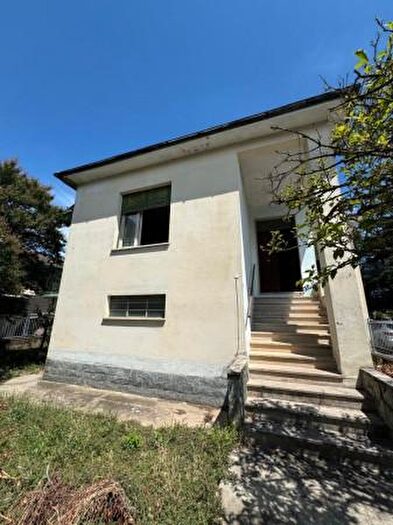 Casa con 6 locali in vendita in Via Nazario Sauro, Novi Ligure