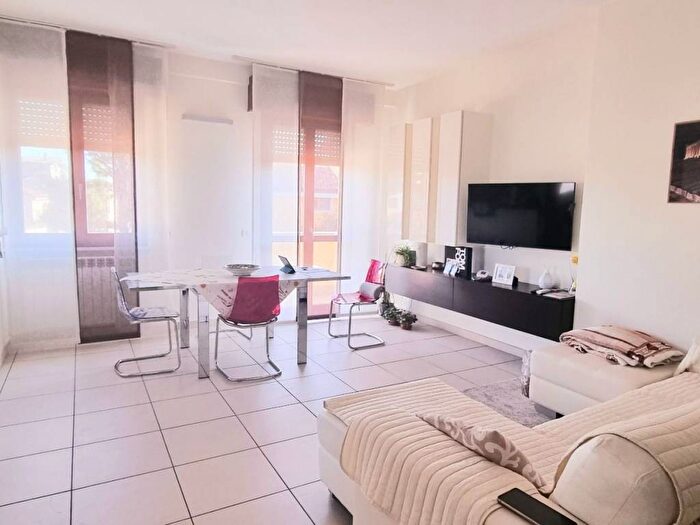 Appartamento trilocale in affitto in Via Don Silvio Gallotti, Galliate