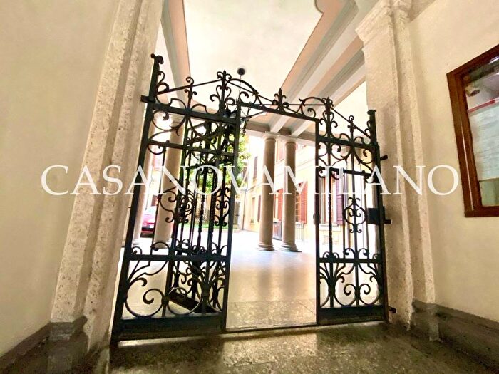 Appartamento bilocale in affitto in Duomo, Milano