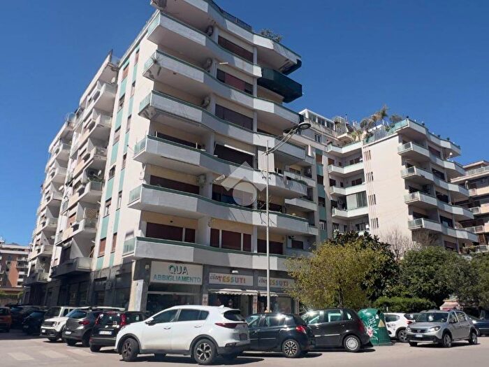 Appartamento bilocale in affitto in Via G Sciuti, Notarbartolo Sciuti, Palermo