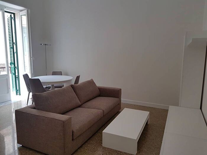 Appartamento trilocale in affitto in Via Liborio Romano, Mazzini, Lecce