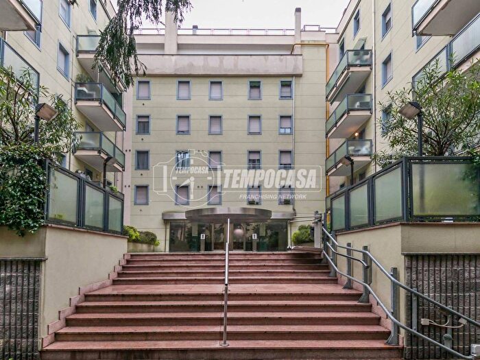 Appartamento monolocale in affitto in Viale Zara V, Istria, Milano