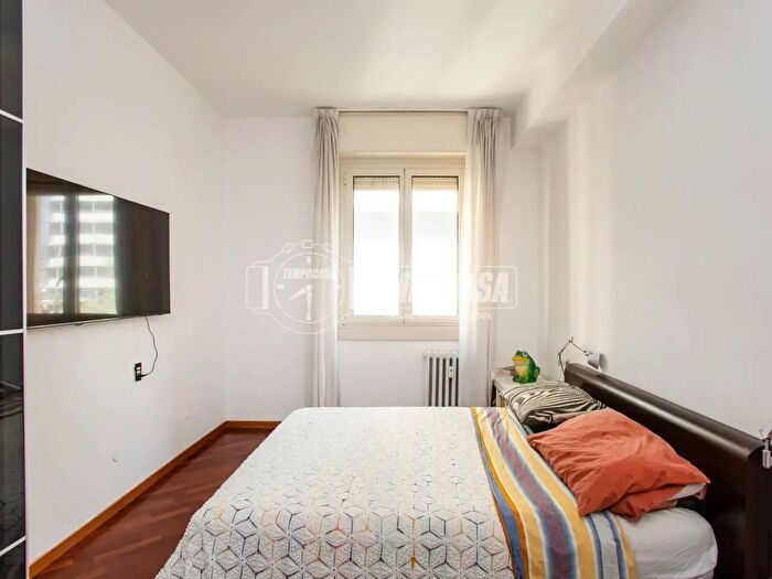 Appartamento trilocale in vendita in Via Trebazio, Milano
