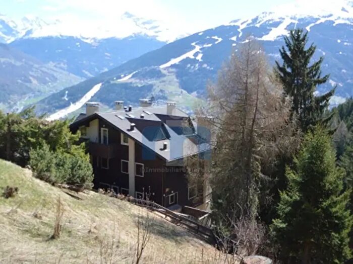 Appartamento trilocale in vendita in Via al Forte, Valdisotto