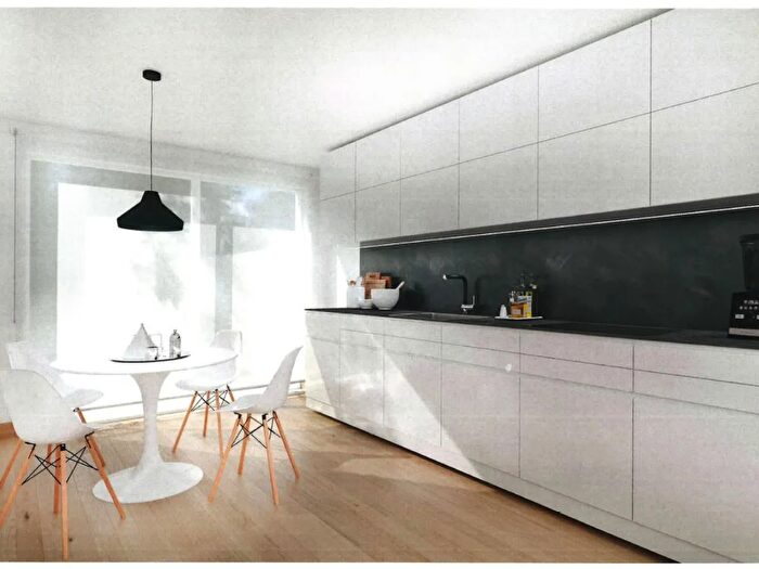 Casa con 5 locali in vendita in Via Dobbiaco, Roma