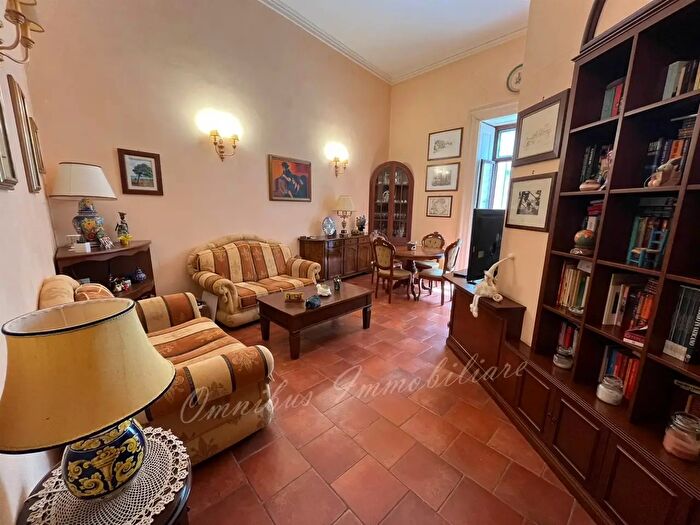 Appartamento trilocale in vendita in Via Le Maestre, Foggia