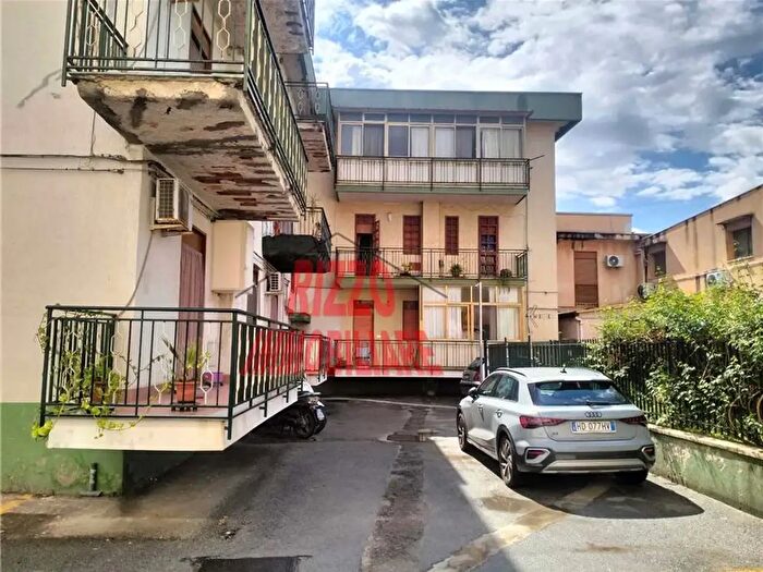 Appartamento quadrilocale in vendita in Palermo