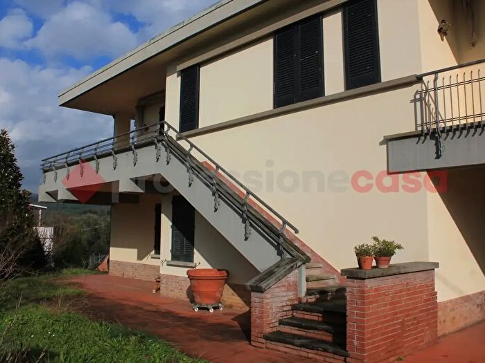 Casa con 11 locali in vendita in Via Antonio Gramsci, Montelupo Fiorentino