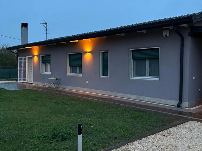 Casa trilocale in vendita in Masi