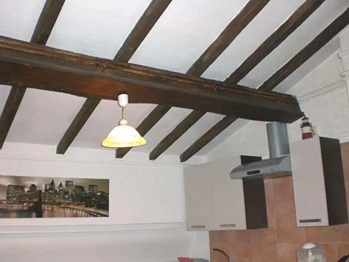 Appartamento trilocale in vendita in Via San Damaso, Modena