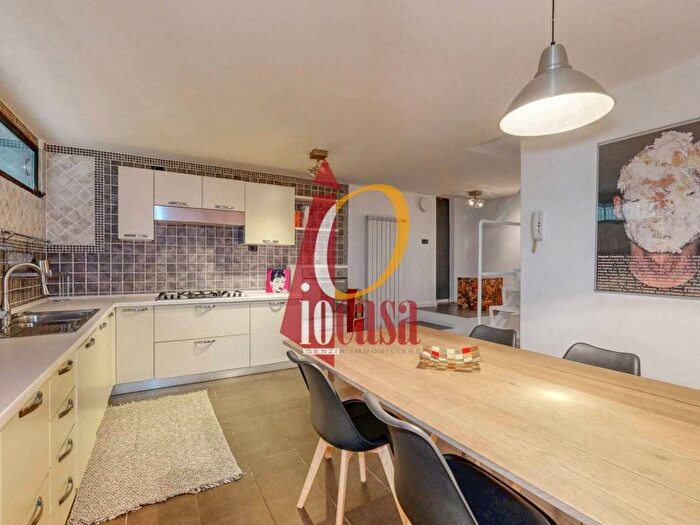 Appartamento bilocale in affitto in Via Paolo Pallia, Rogoredo, Milano