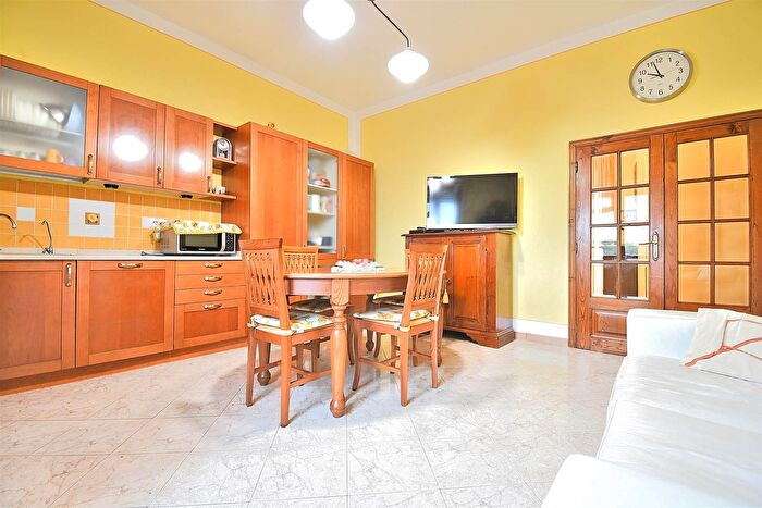 Appartamento con 5 locali in vendita in Via Cassia Nord, Monteriggioni